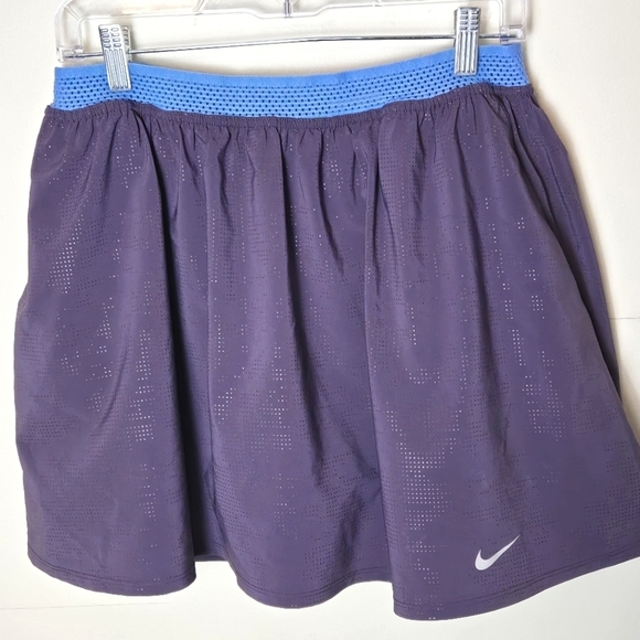 Women’s Nike Dri-FIT Tennis Golf Preppy Sportcore Running Skort, Large - Picture 1 of 3
